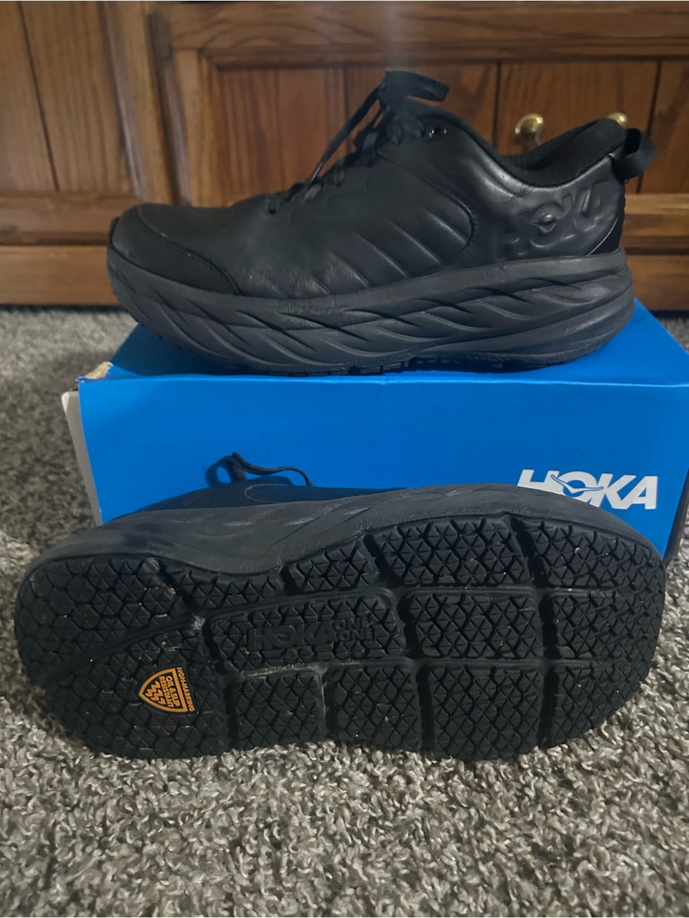 HOKA BONDI SR,, size 9 men/10 women. Water resistant, slip resistant, work shoe